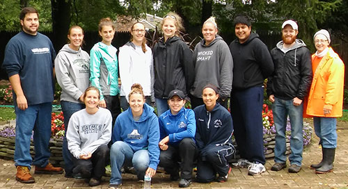 Athletic Training students park cleanup