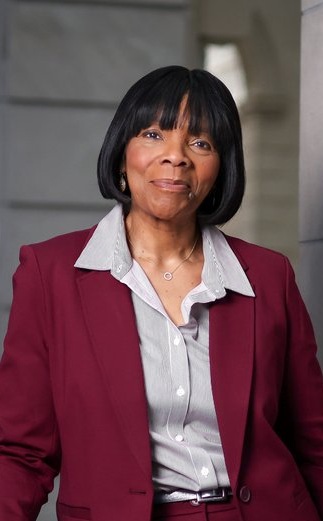 Adriane Z. Williams '01